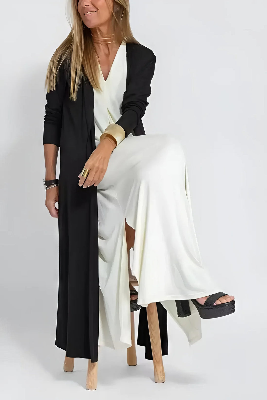 Rosario · Vestido largo moldeador con cárdigan – Silvia Morel